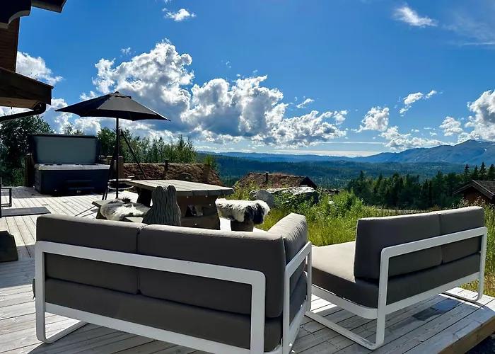 Flott Moderne Hytte I Holterdalen, 4 Soverom, 2 Bad, Jacuzzi, Garasje