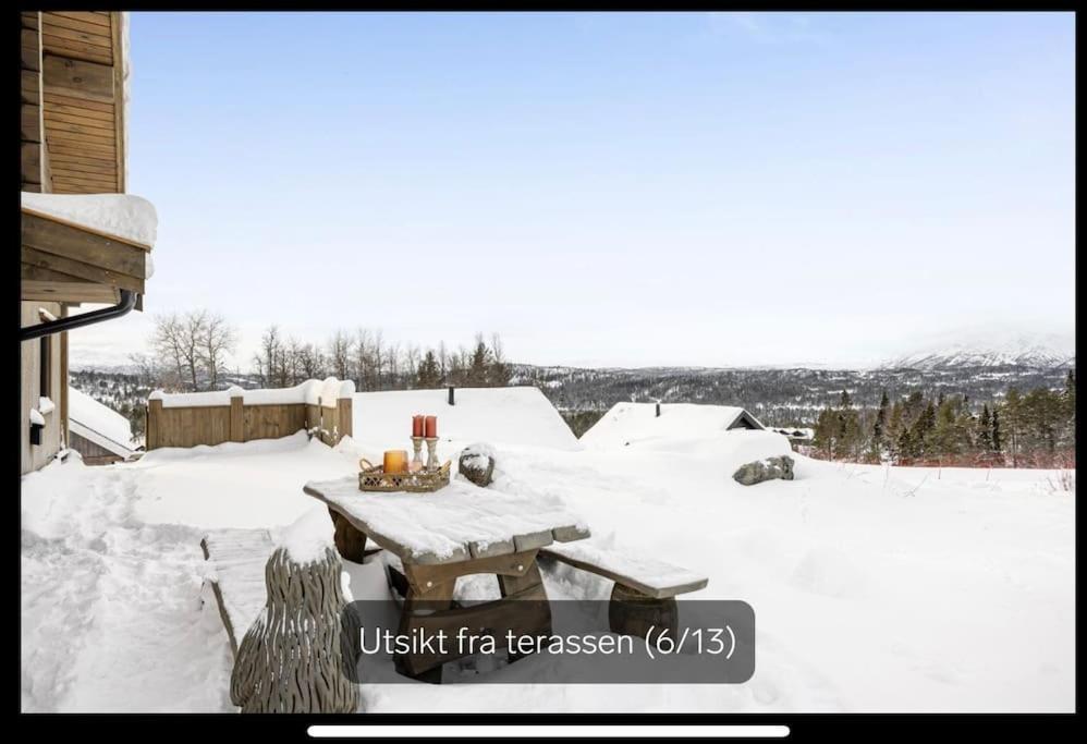 Flott Moderne I Holterdalen, 4 Soverom, 2 Bad, Jacuzzi, Garasje Holiday home