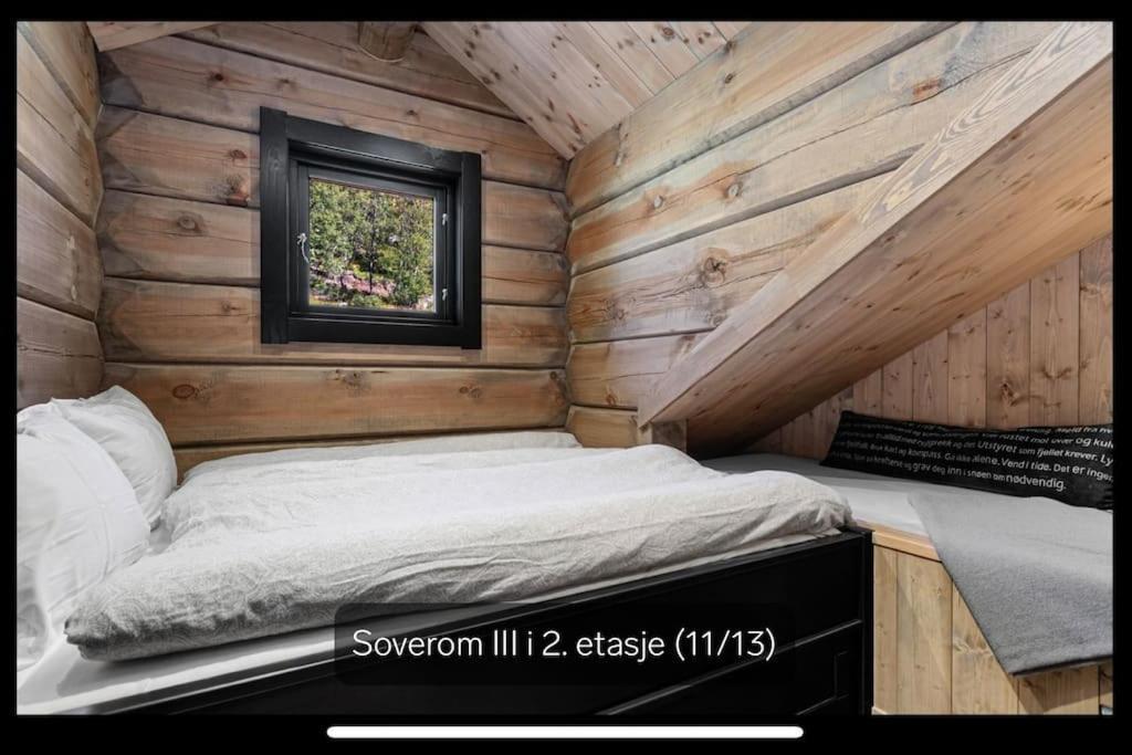 Flott Moderne I Holterdalen, 4 Soverom, 2 Bad, Jacuzzi, Garasje Holiday home *