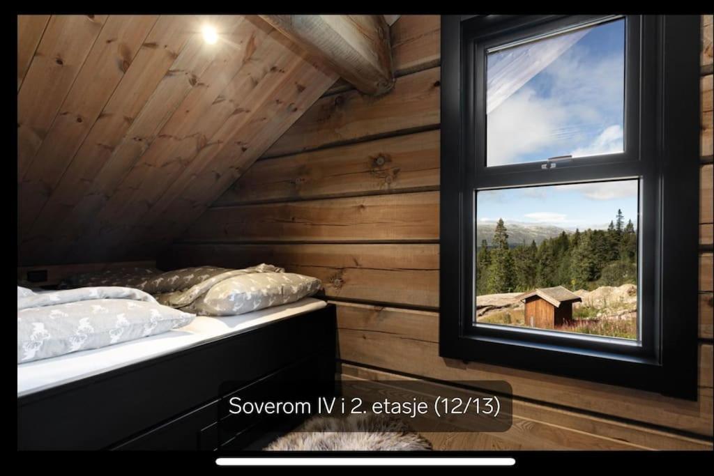 Flott Moderne I Holterdalen, 4 Soverom, 2 Bad, Jacuzzi, Garasje Holiday home