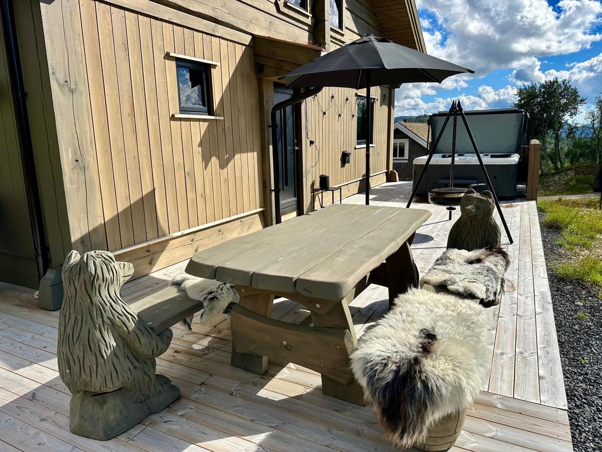 Holiday home Flott Moderne I Holterdalen, 4 Soverom, 2 Bad, Jacuzzi, Garasje